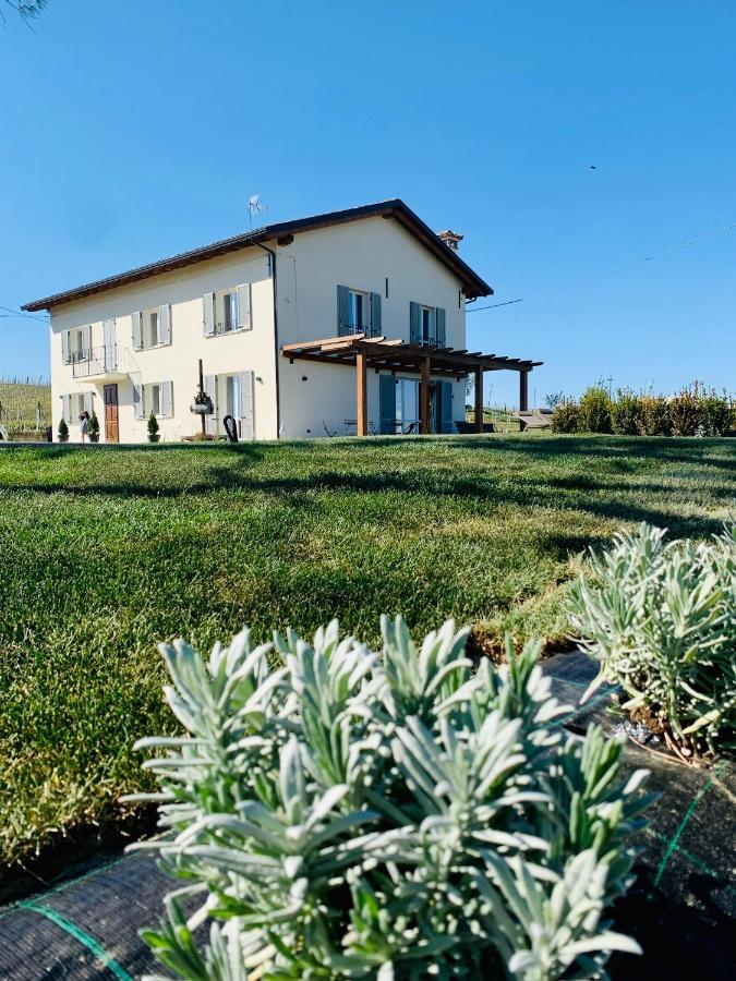 Villa Bricco 46 Nizza Monferrato Exterior photo
