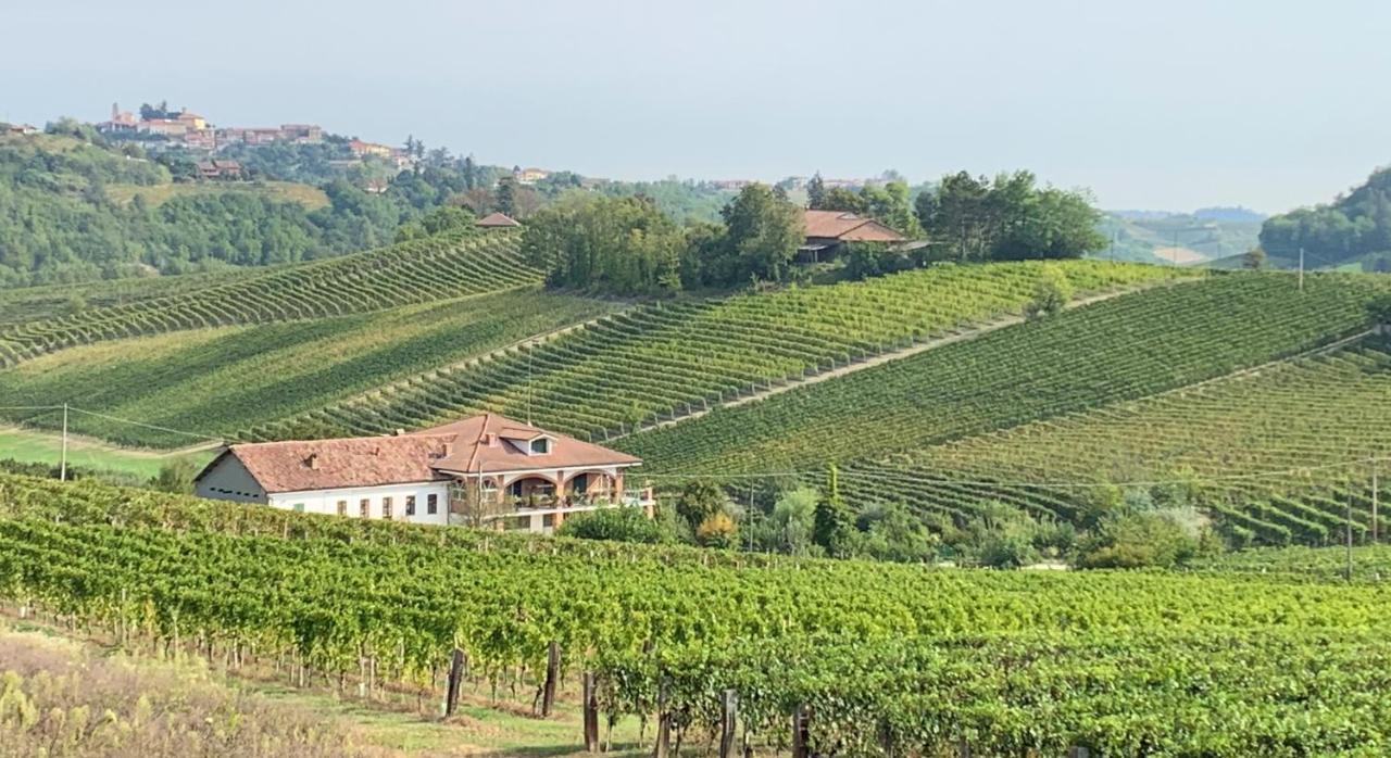 Villa Bricco 46 Nizza Monferrato Exterior photo